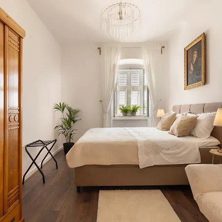 Apartment Losinj Old Town Heritage *